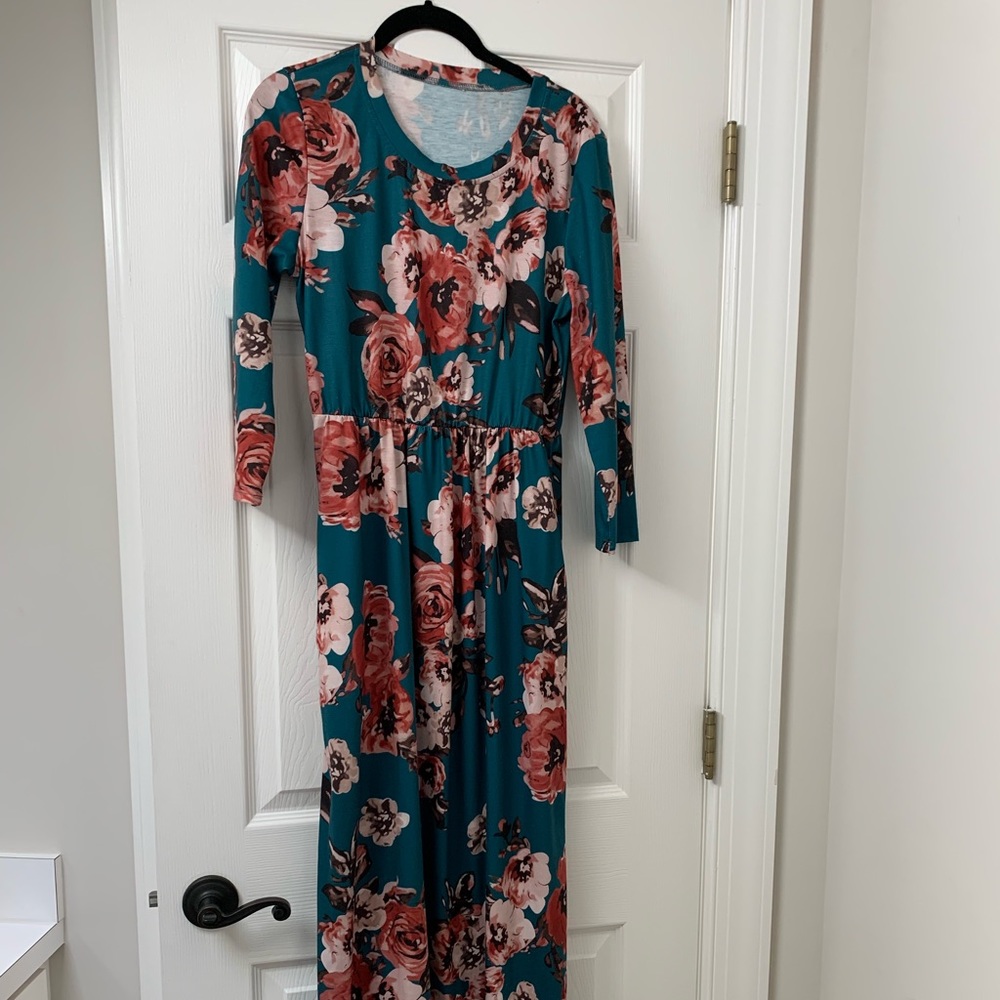 Floral Maxi Dress Medium